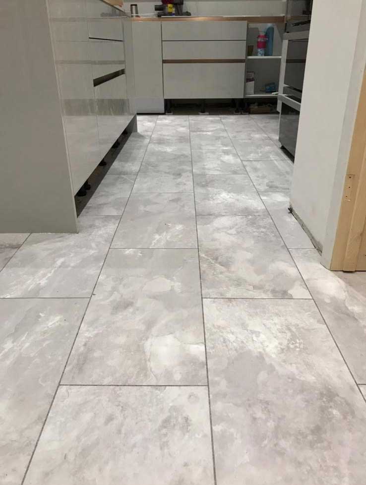 Stone-tile LVT kitchen